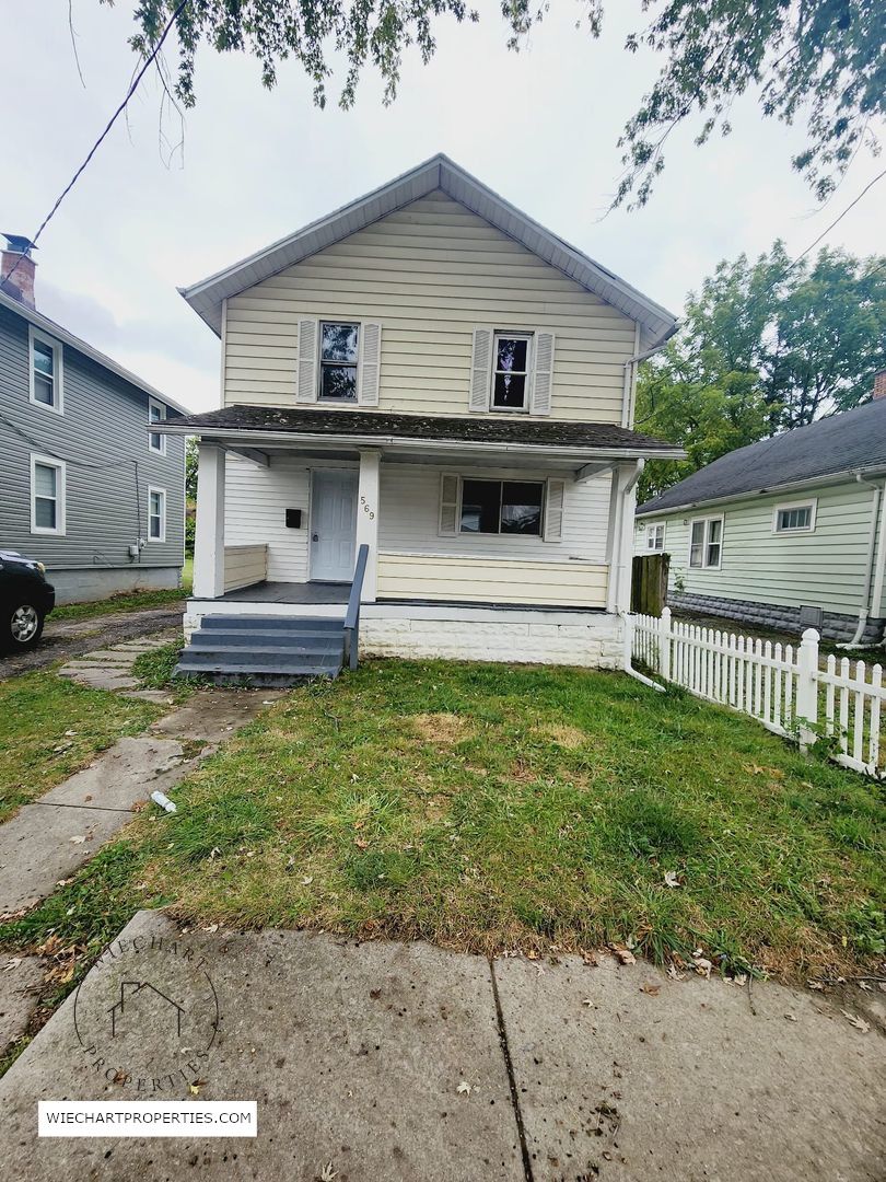 "MET Accepted" 3BR/1BA – $1,200 – 569 Harrison Avenue