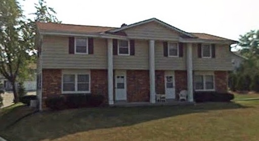$500 off 1st Month at Brookfield Hills Townhomes – photo 1