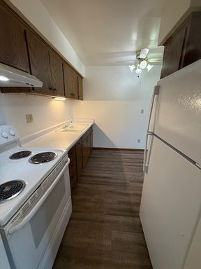*** First Month FREE Rent*** Call Brian, the Property Manager for info & showings: See full unit posting, info that is not available outside of our company website
