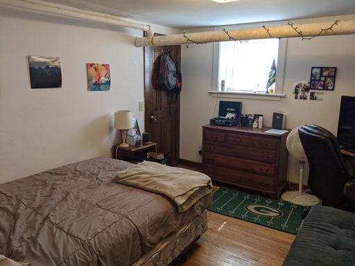 @@@ LARGE 3+BR, Equally-Sized Rooms, av ASAP or 9/1 – photo 1