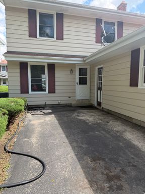$500 off 1st Month at Brookfield Hills – photo 1
