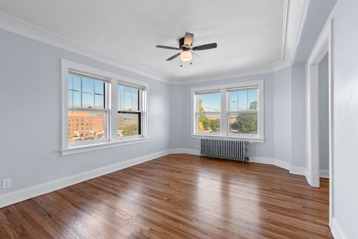 Rent Promo: Heat, Gas, Water, WiFi INCLUDED | Newly Renovated One Bedroom Apt Near Avenues West – photo 1