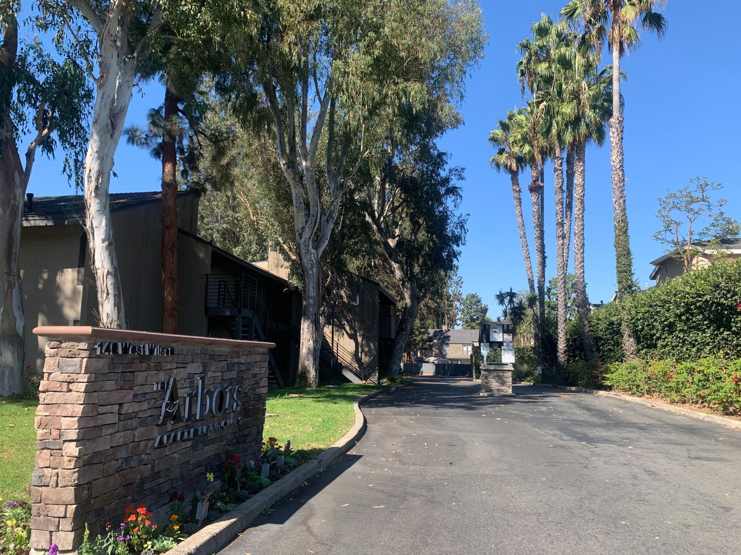 Costa Mesa Apartment: 140 W. Wilson #1-64
