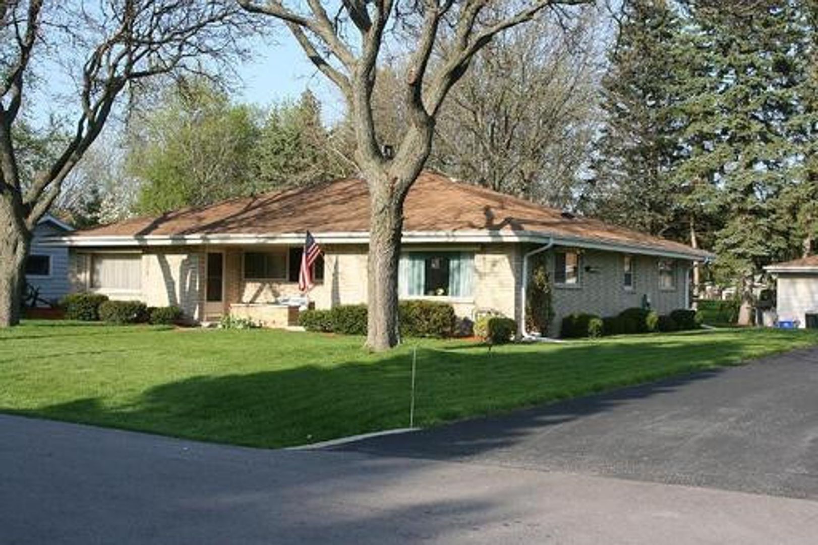 Hales Corners Apartment: 5642 S. 106th St.