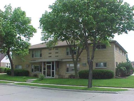 Updated, clean and quiet 2 bdrm – photo 1
