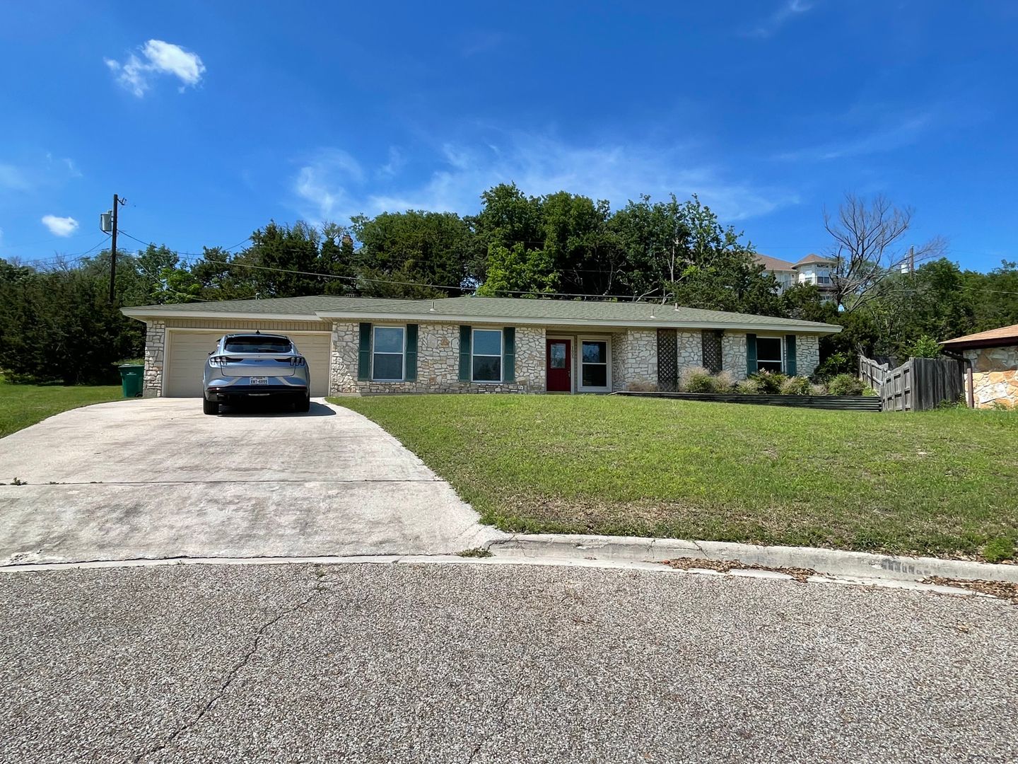 harker heights House: 1605 Cedar Oaks Ln