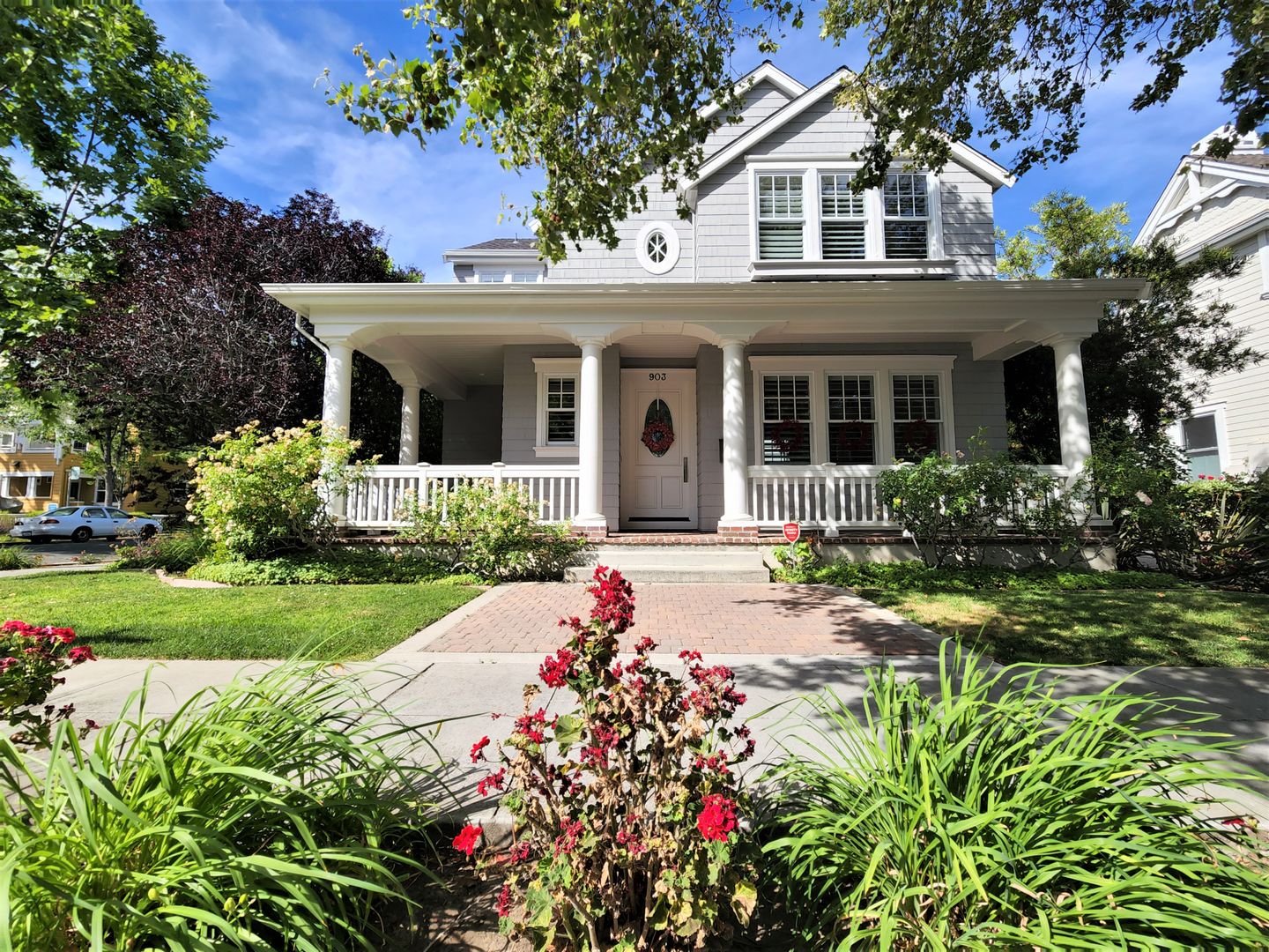 Palo Alto House: 903 Ramona Street