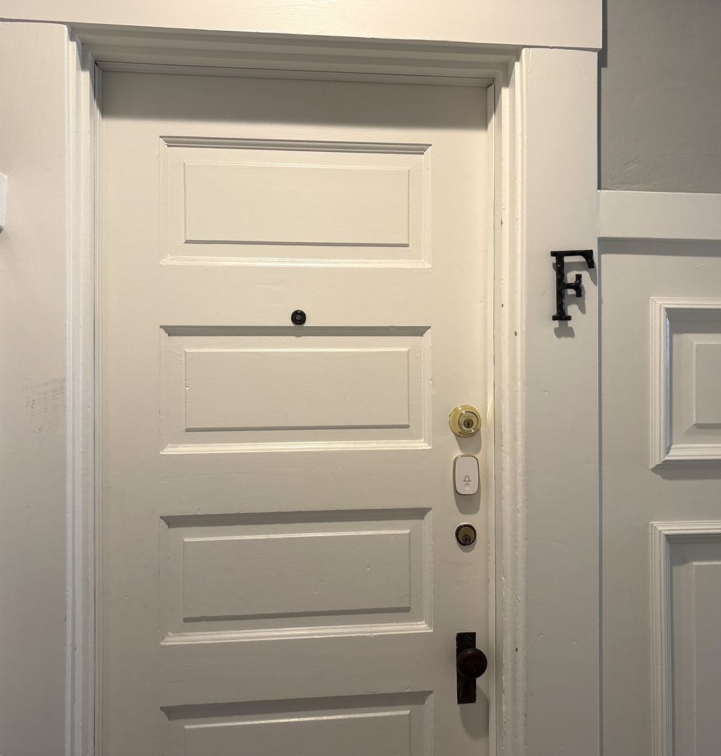 Palo Alto Apartment: 525 Hamilton Avenue, Unit F