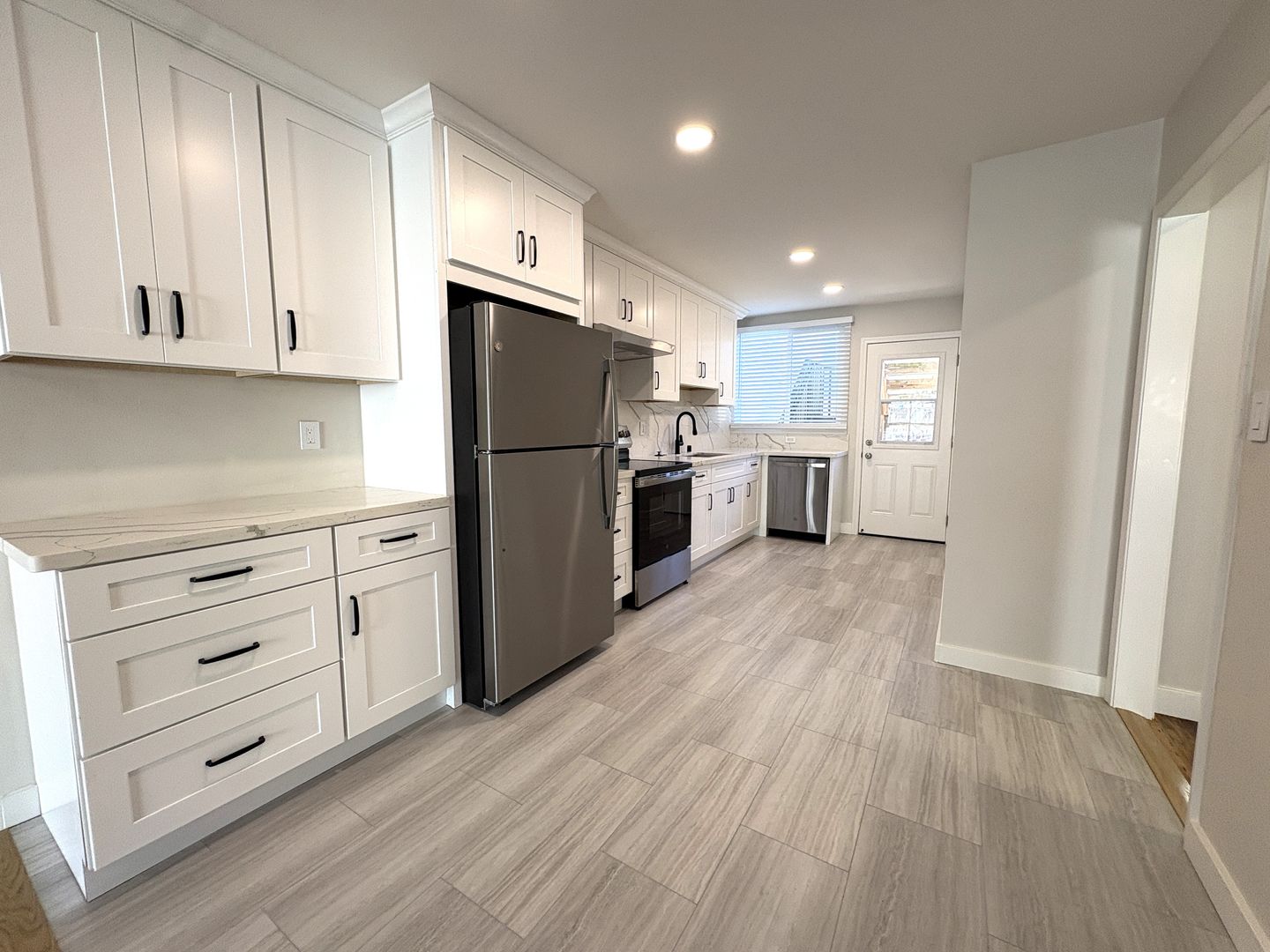 San Francisco Apartment: 1327-1329 Judah Street