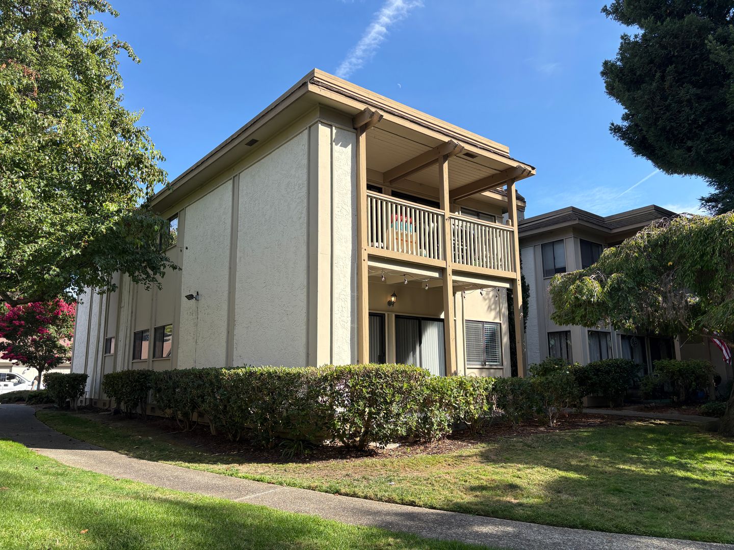 Redwood City Condo: 50 Horgan Ave #47