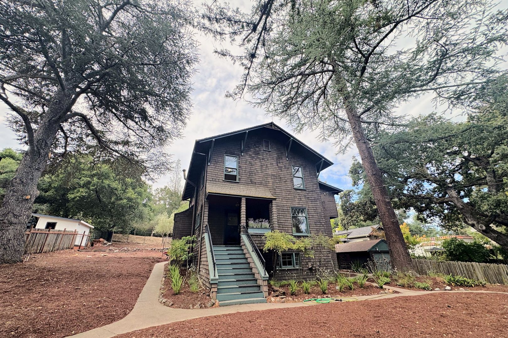 Palo Alto House: 2230 Amherst Street