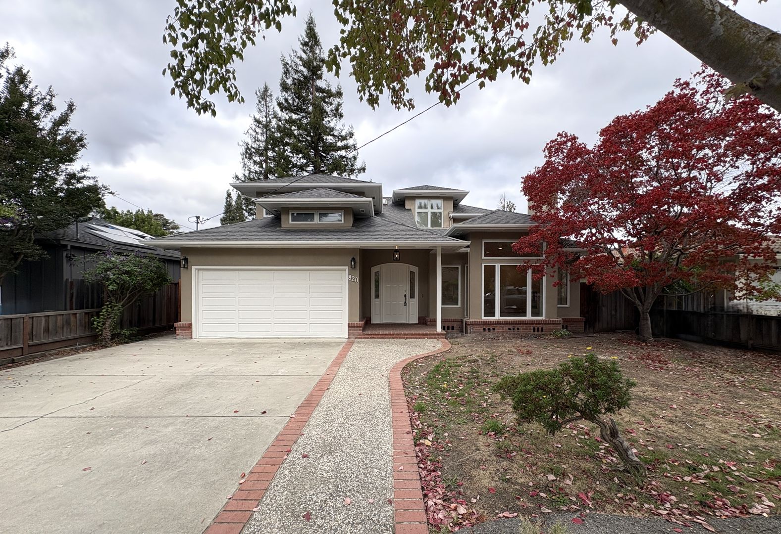Palo Alto House: 820 Matadero Avenue