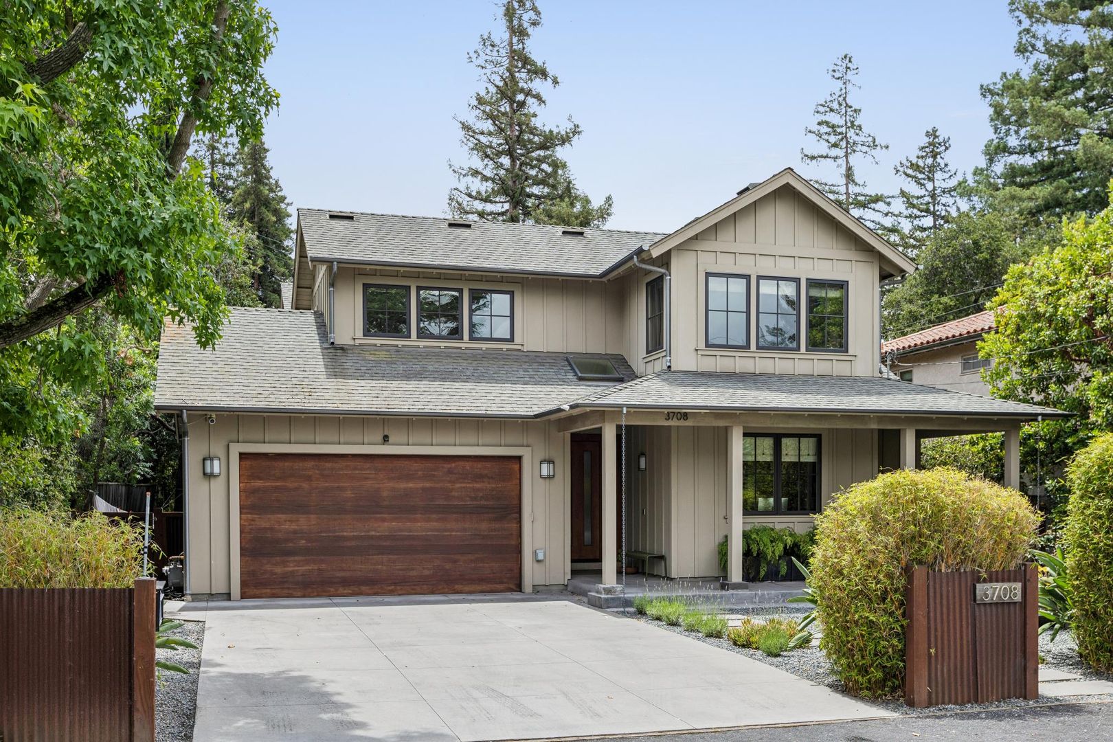 Palo Alto House: 3708 Laguna Avenue