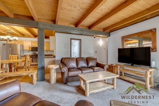 Remodeled Furnished 2 Bedrooms/2 Baths in Wildernest