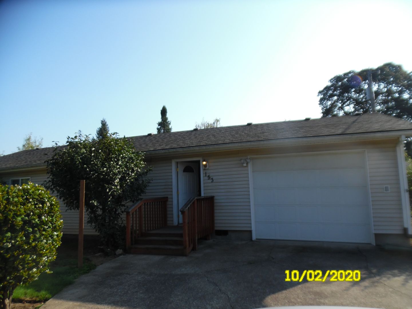 Carlton House: 153 W Taylor St.