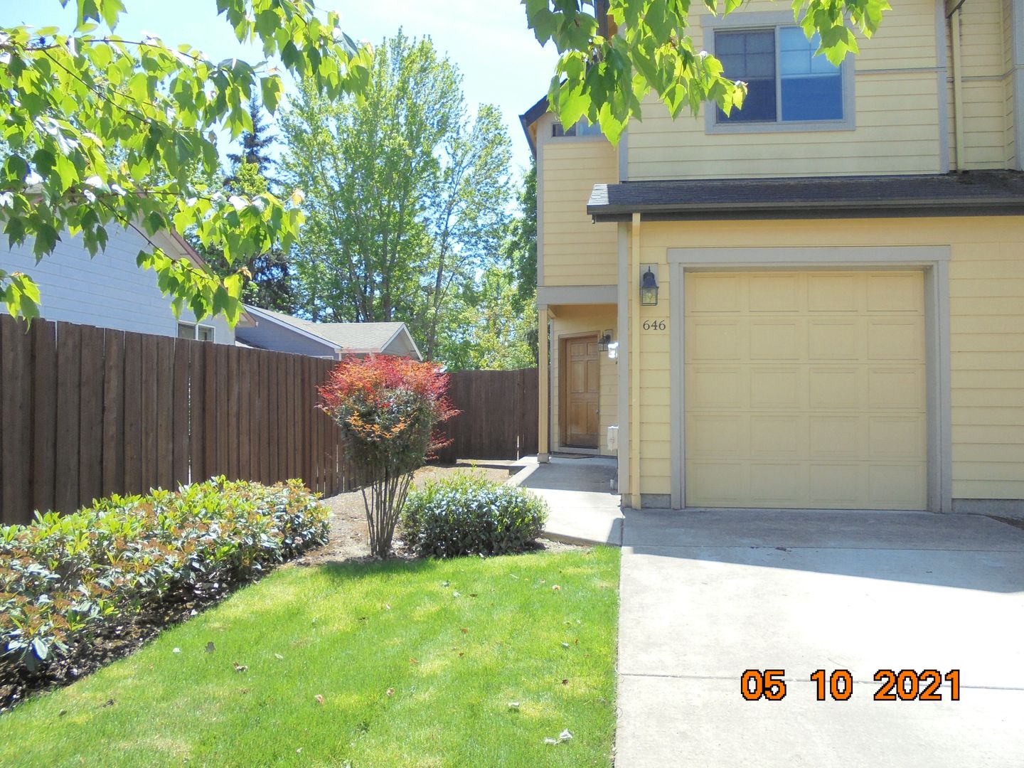 McMinnville House: 646 SW Taft St