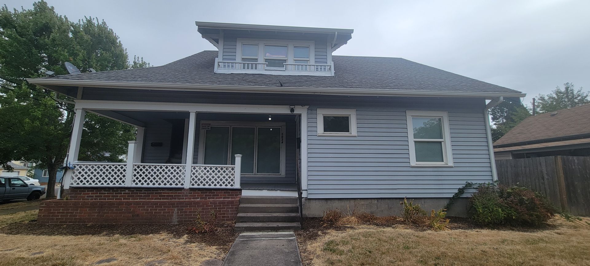 McMinnville House: 1034 NE Davis St