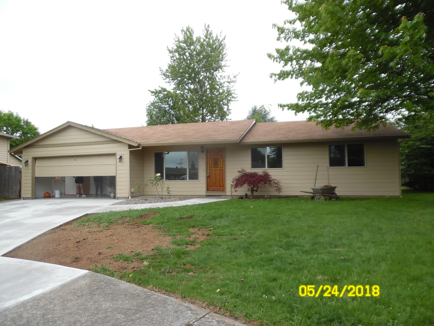 McMinnville House: 745 SE Alethea Way