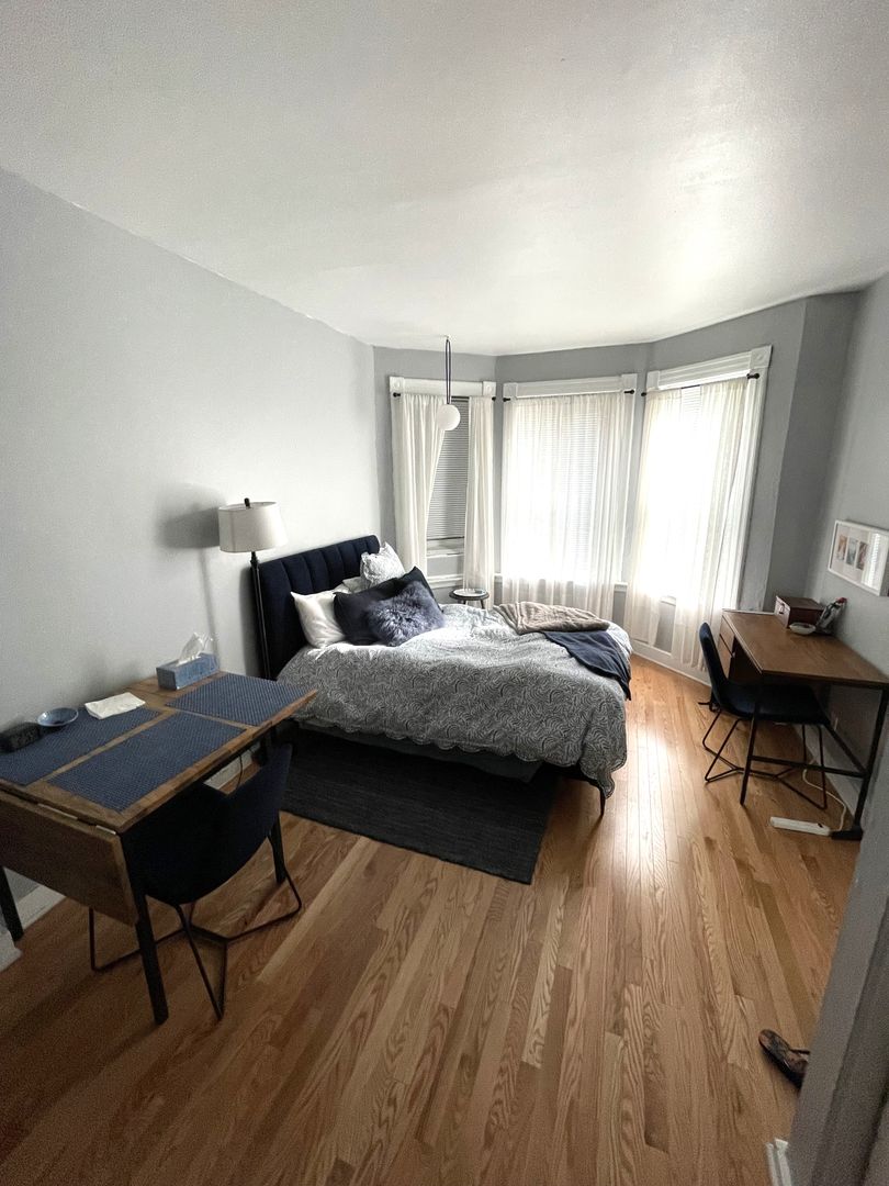 New Haven Apartment: 209 Greene Street