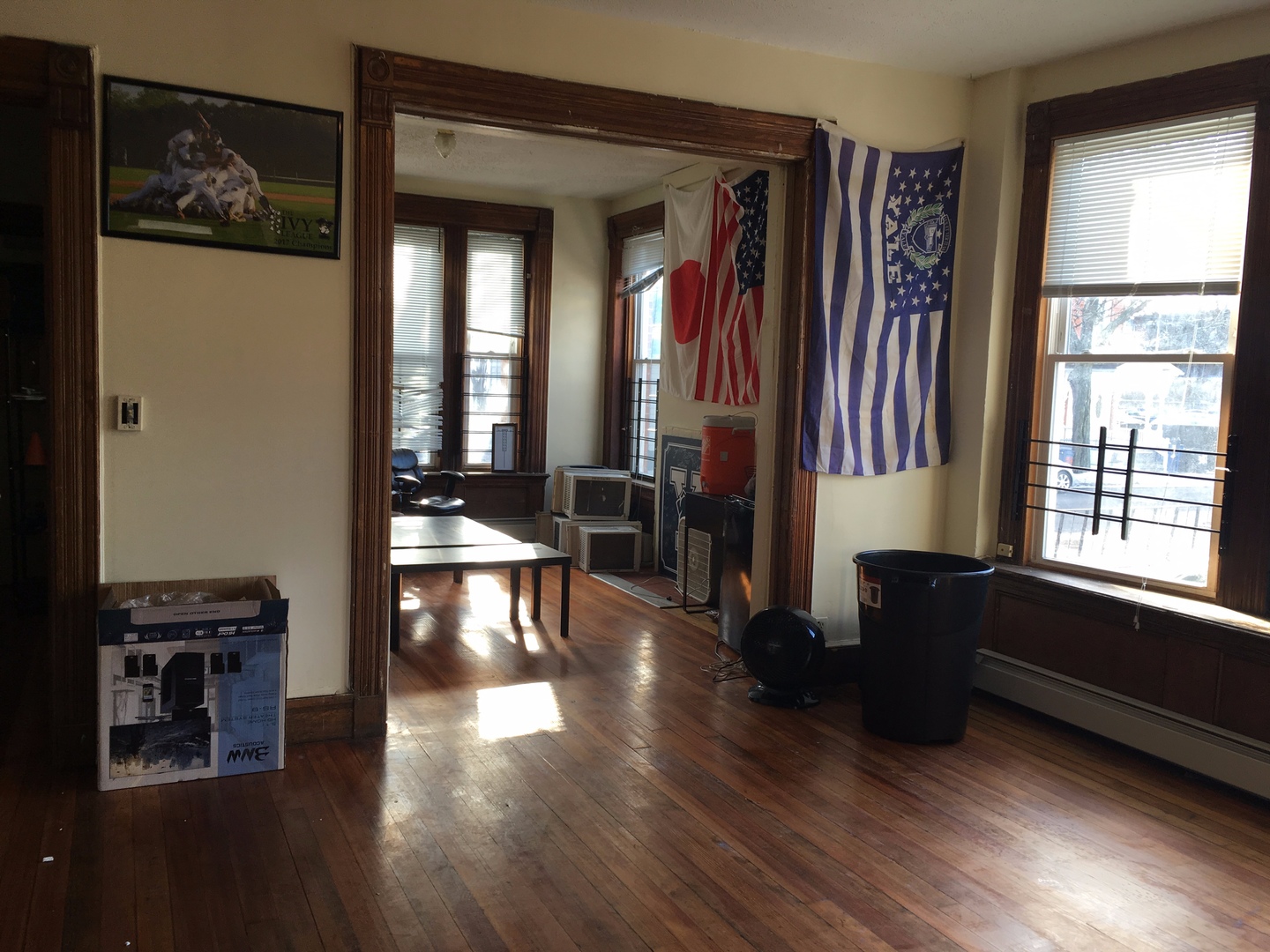 New Haven Apartment: 371-373 Crown Street