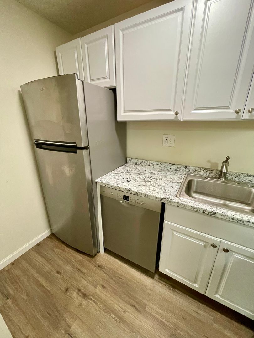 Pleasant Street Apartments 4 of 12