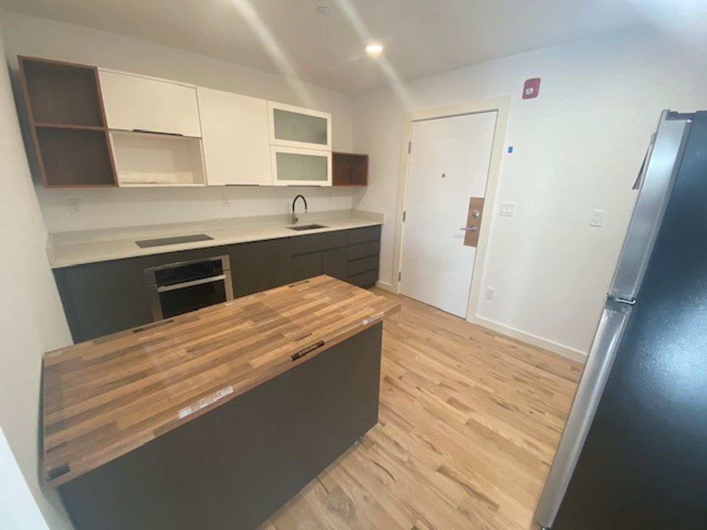 New Haven Apartment: 25 Springside Ave