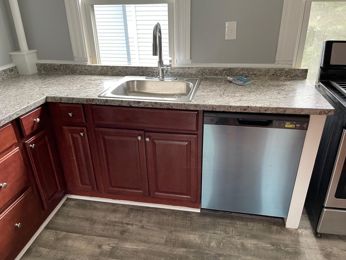 New Haven Apartment: 229 Dwight Street