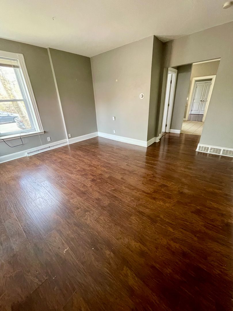 New Haven Apartment: 209 Greene Street