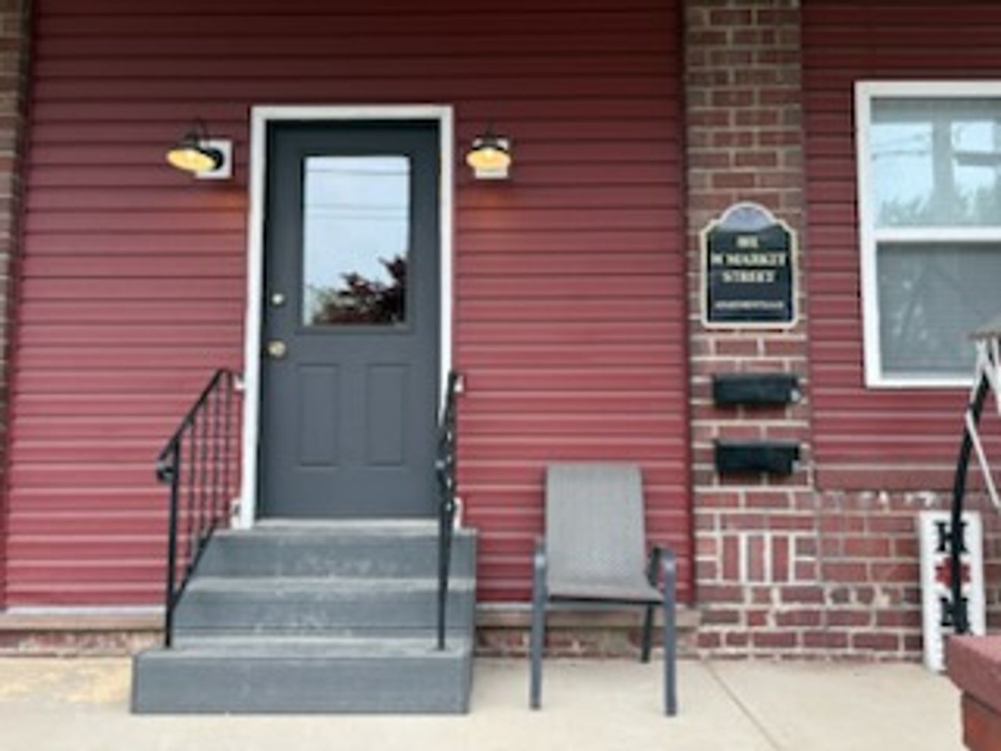 Orrville House: 801 W Market St, Apt A