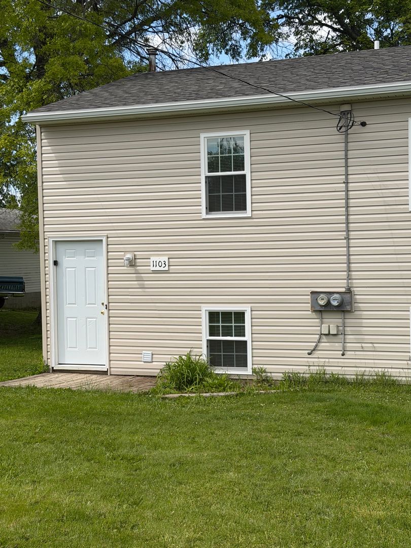 Barberton House: 1101 Stratford St