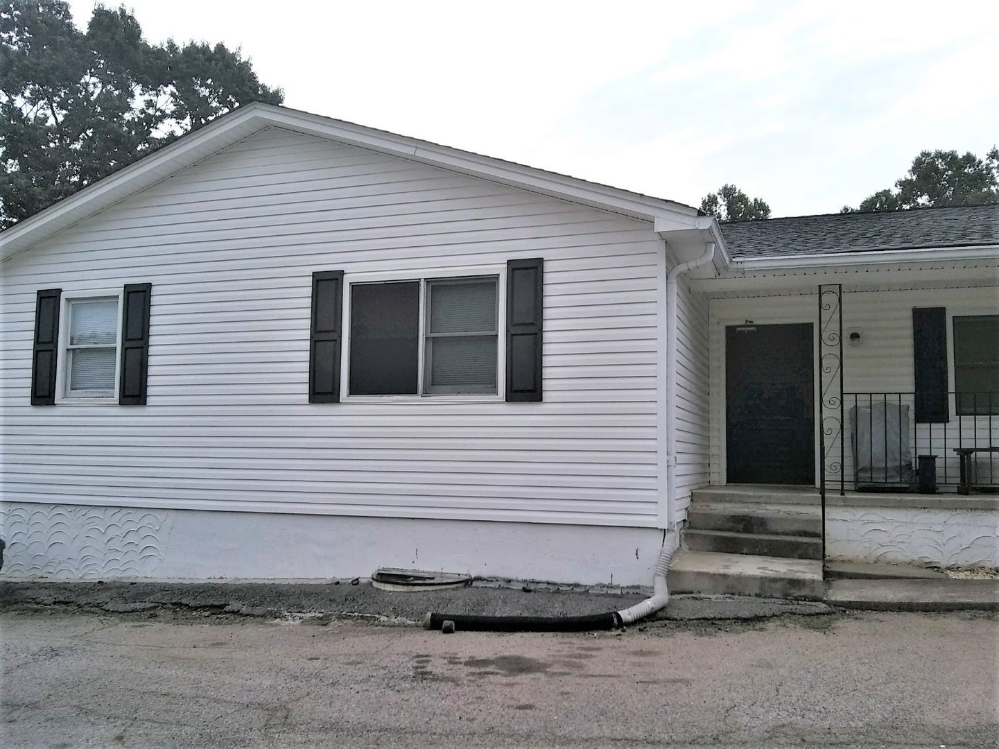 Danville Apartment: 184 LAMBERTH DR