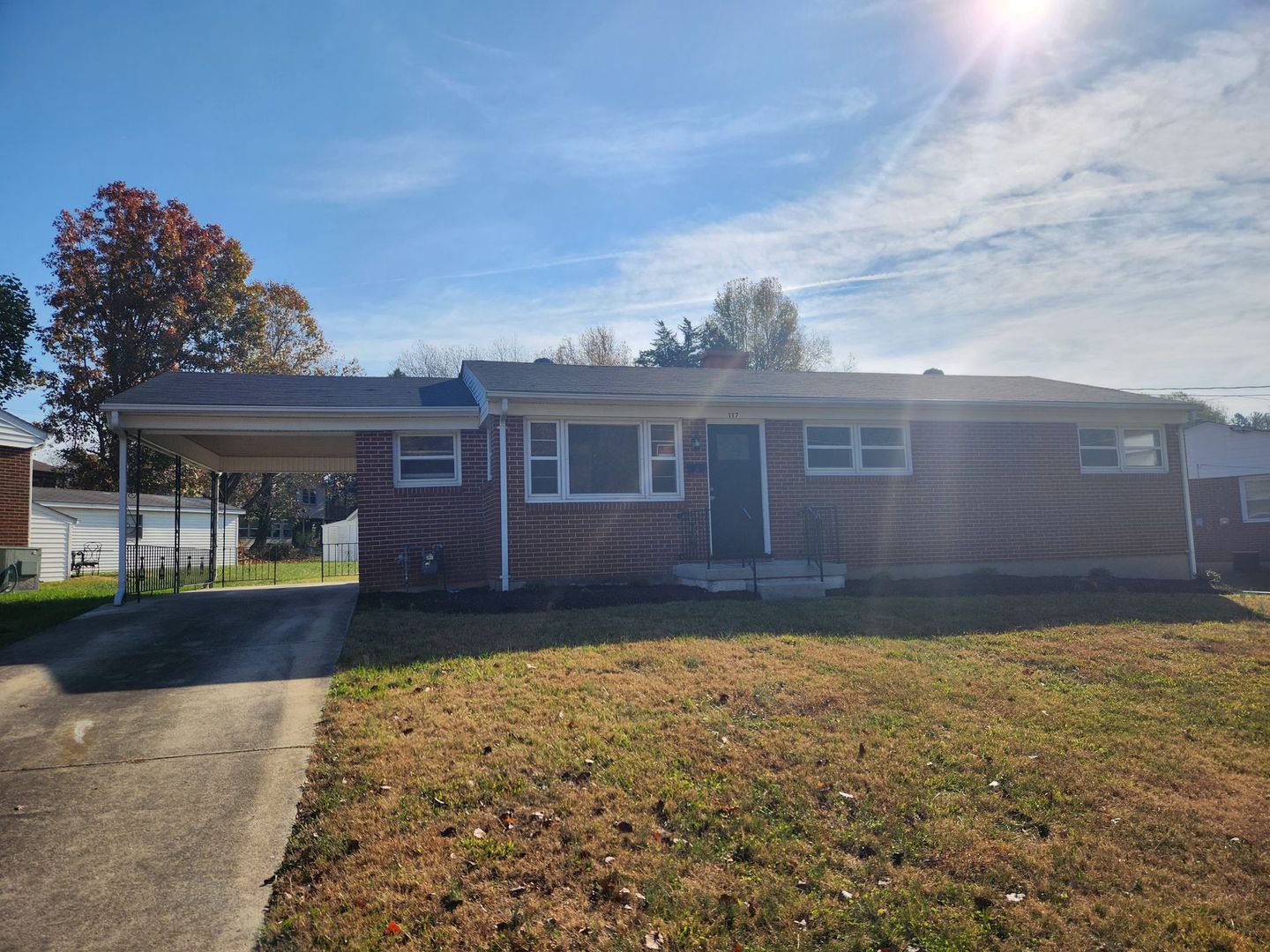 Danville House: 117 Capri Ct