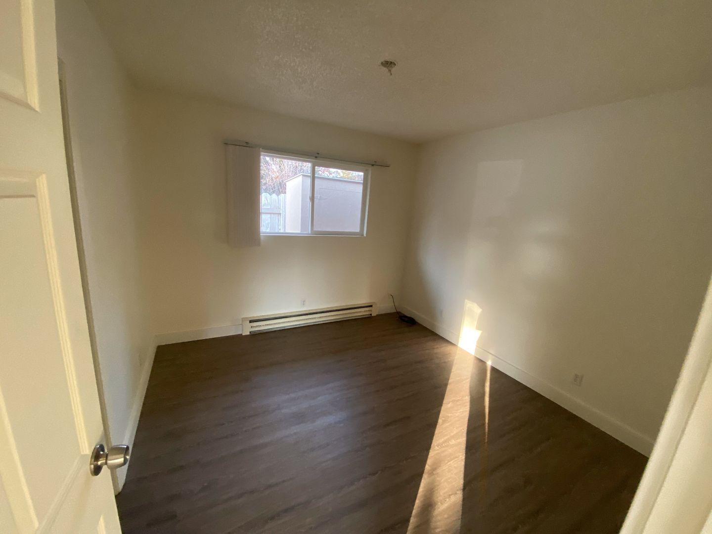 Milton Freewater Apartment: 701 - 723 NE 6th Ct.