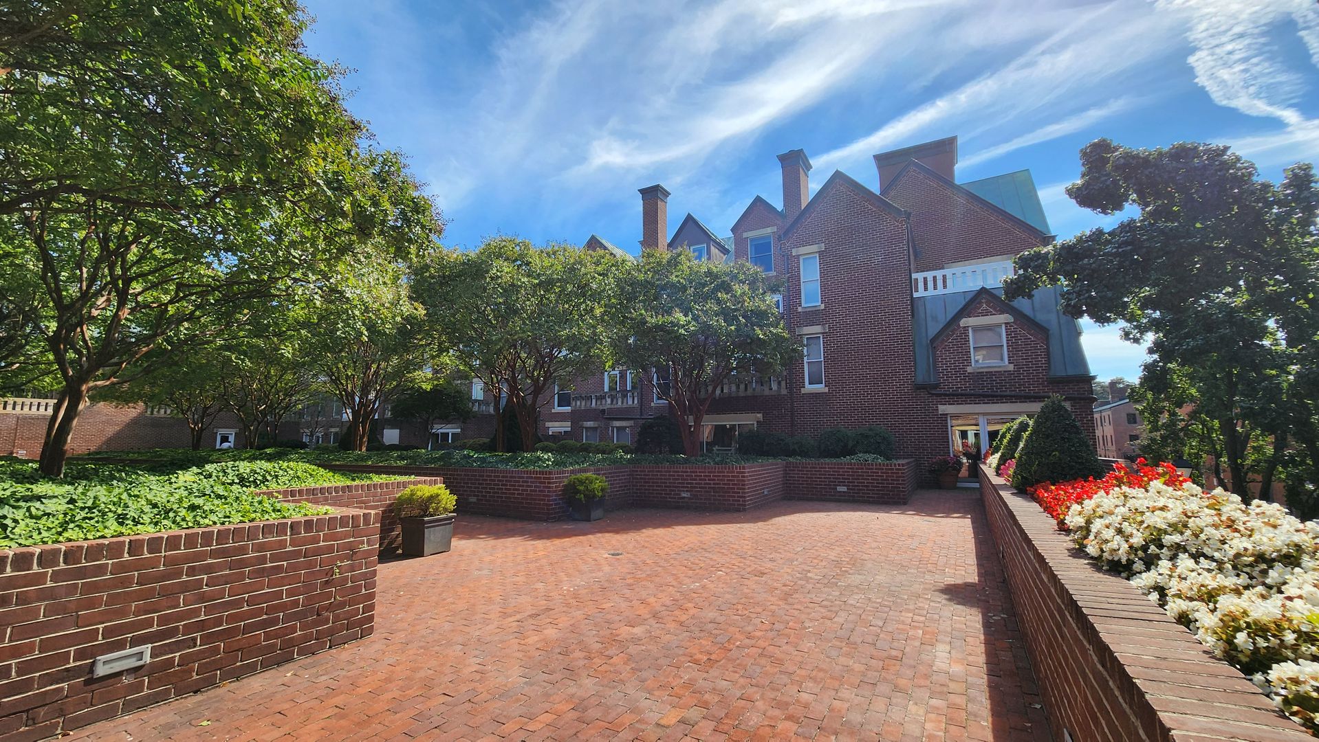 Alexandria Condo: 115 N Lee St #504