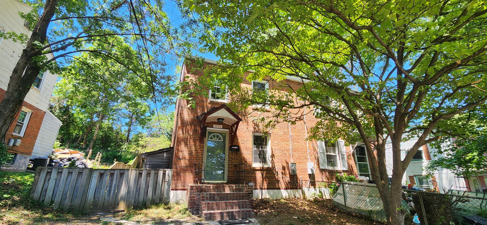 ALEXANDRIA Townhome: 5820 BISCAYNE DRIVE