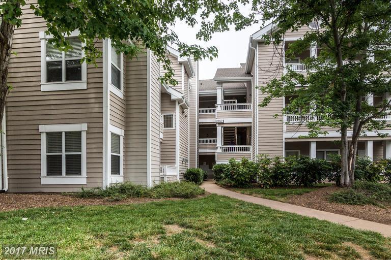 Centreville House: 14322 Climbing Rose Way #201