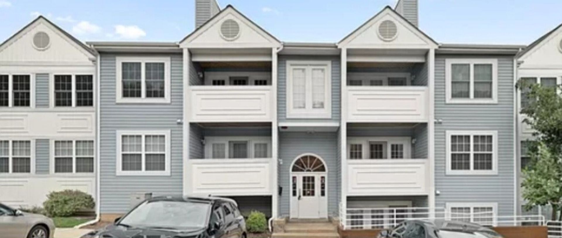 Alexandria House: 6425 Richmond HWY #301