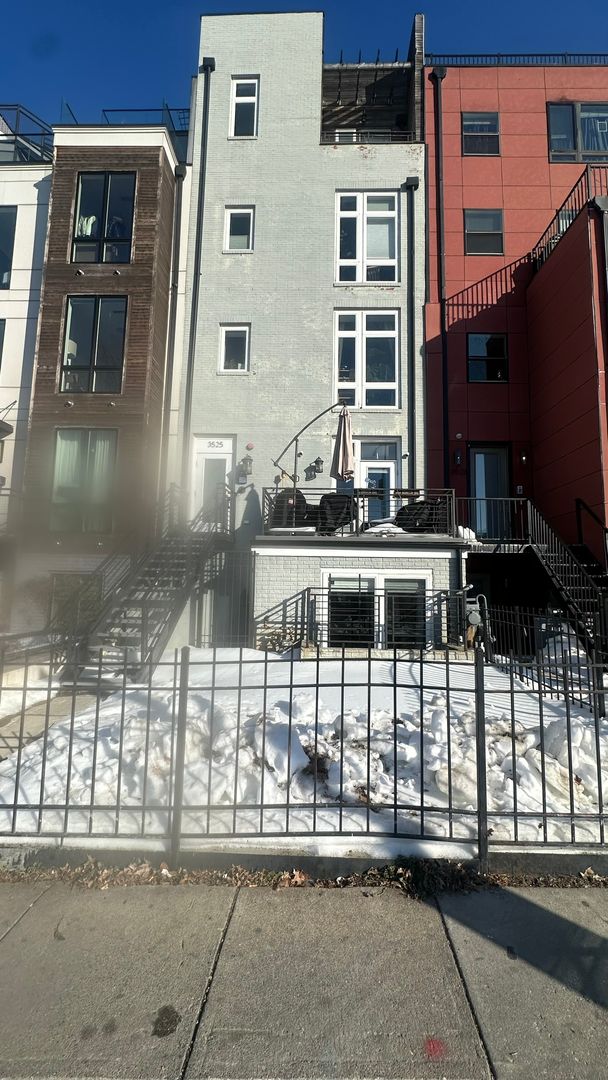 Washington Condo: 3525 14th Street N.W.