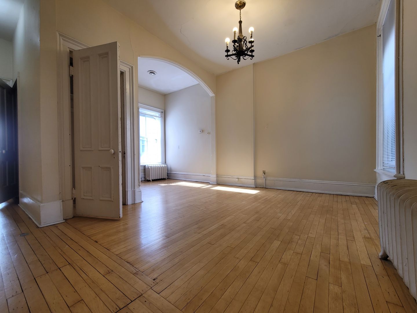 Milwaukee Apartment: 1309 N. Cass St.