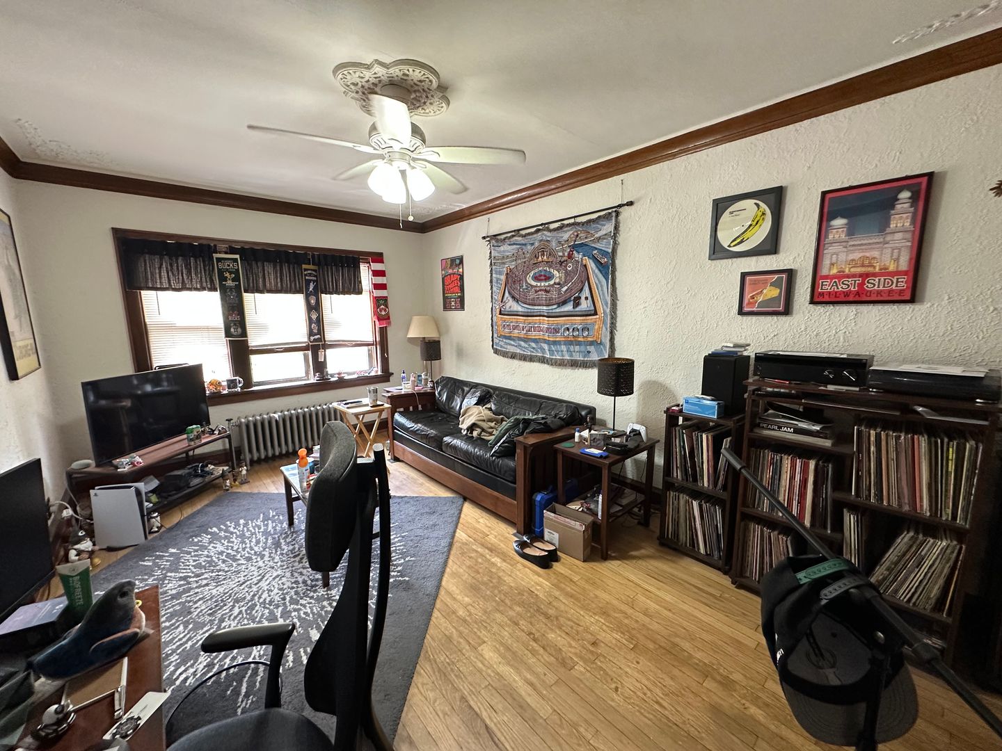 Milwaukee Apartment: 1628 N. Franklin Pl.