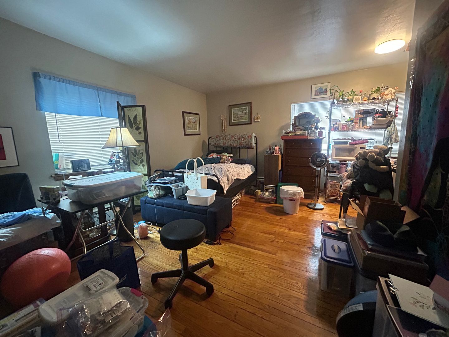 Milwaukee Apartment: 1112 E Knapp St