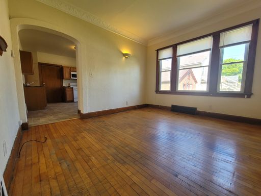Incredible One Bedroom Plus Large Den in Walker's Point – photo 1