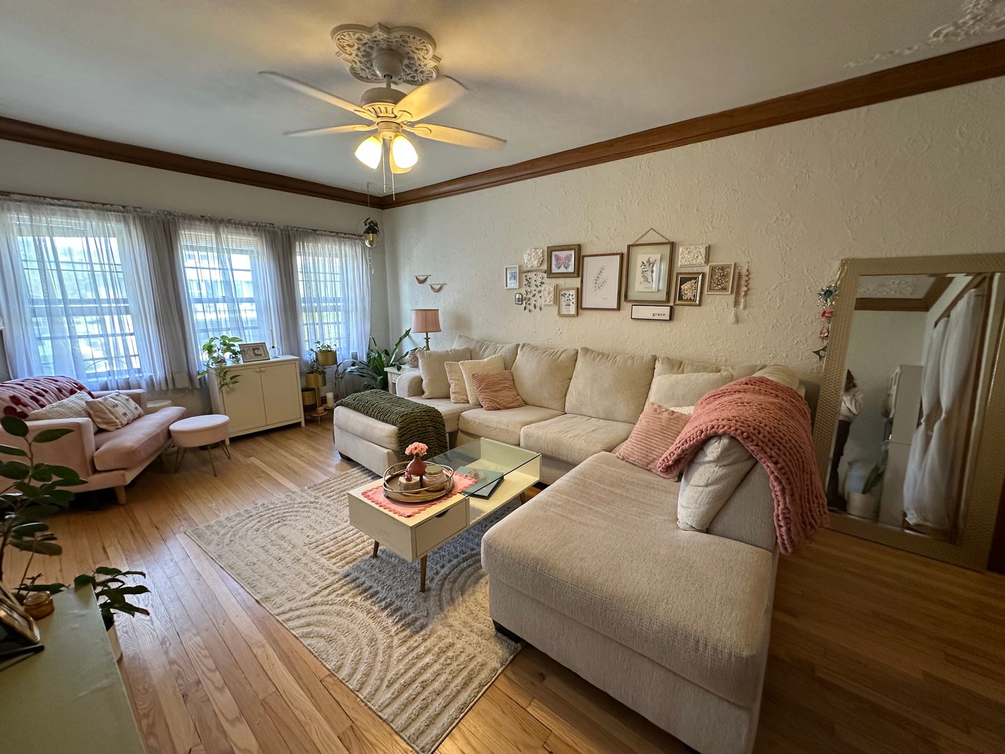 Milwaukee Apartment: 1628 N. Franklin Pl.