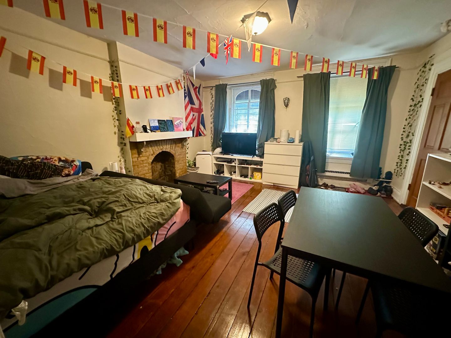 Milwaukee Apartment: 706-08 E. Juneau Ave.