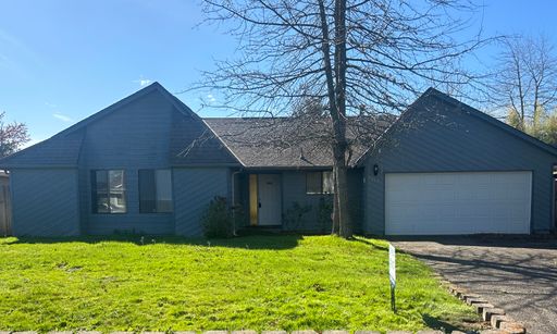 Beautiful 3 Bedroom, 2 bathroom House in Great Quiet Neighborhood. – photo 1