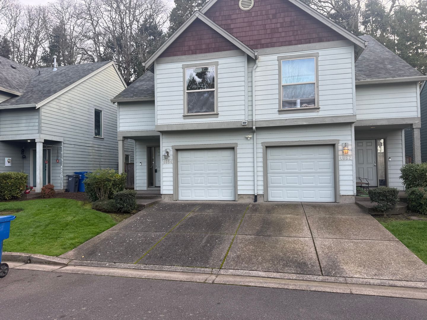 Salem House: 4084 Aden Pl NE