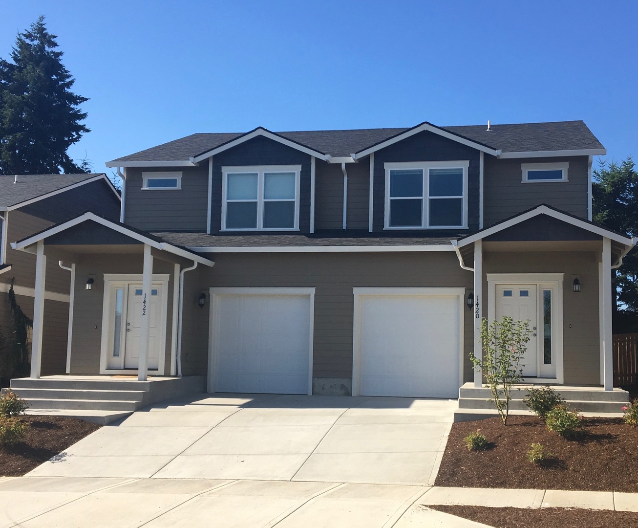 Independence Apartment: 1420 - 1422 Marigold Dr.