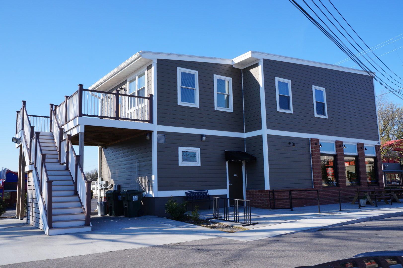 Norfolk House: 4314 Colley Avenue