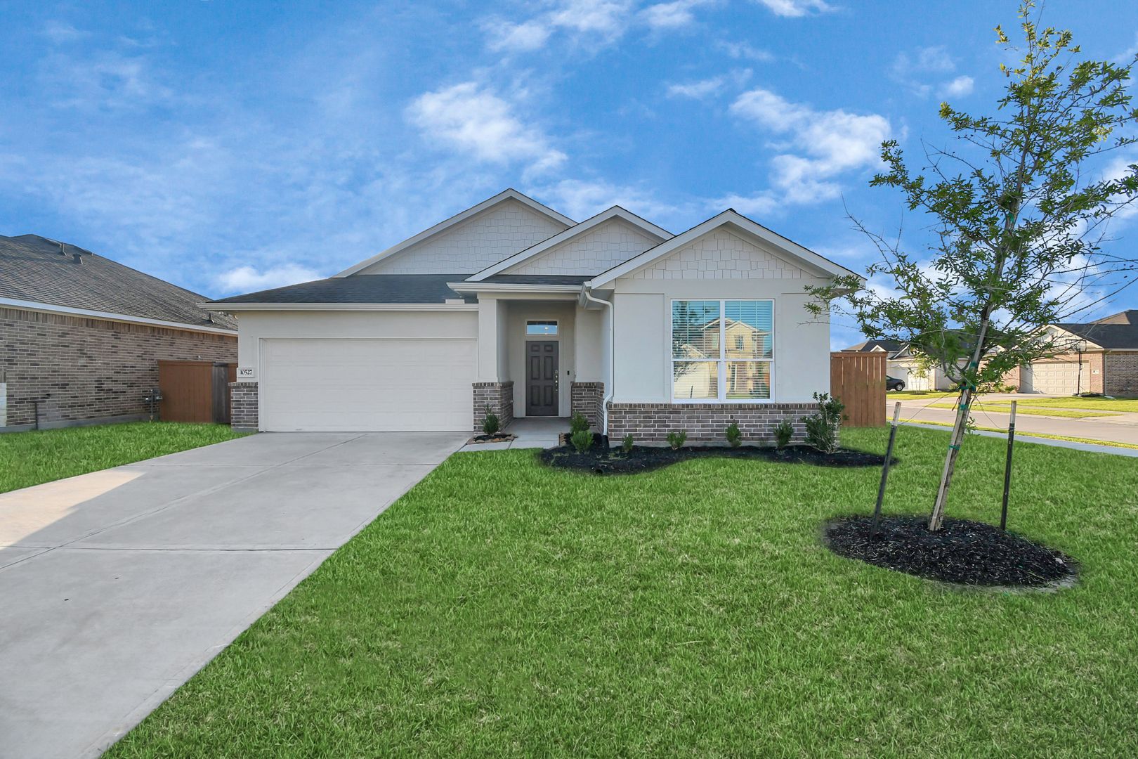 Rosharon House: 1222 Crescent Peak Drive