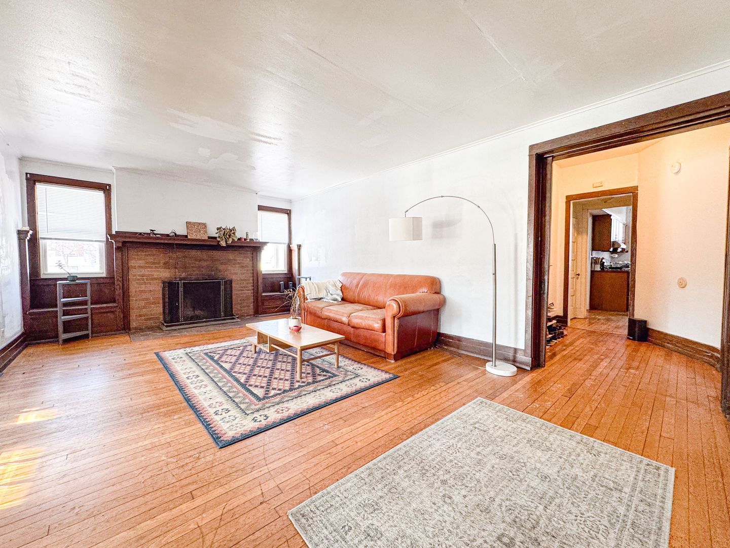 Madison Apartment: 1632 Jefferson St